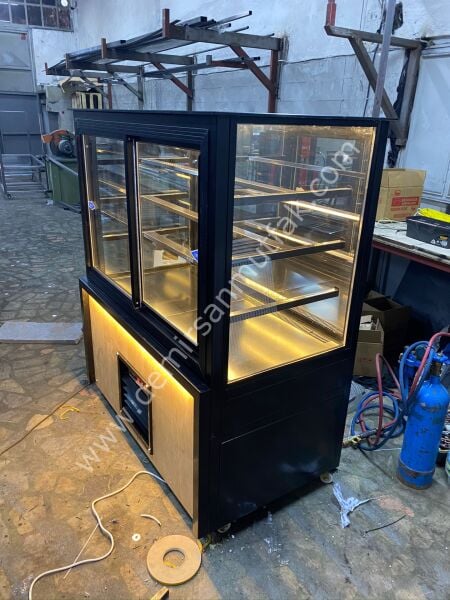 Pasta Tatlı Teşhir Dolabı DM05