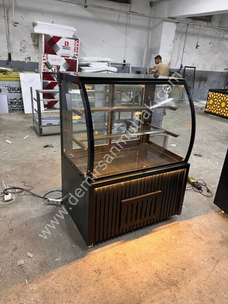 Modern Ahşap Dekorlu Pasta Tatlı Vitrin Dolabı | Profesyonel Pastane Teşhir Dolabı – DM027