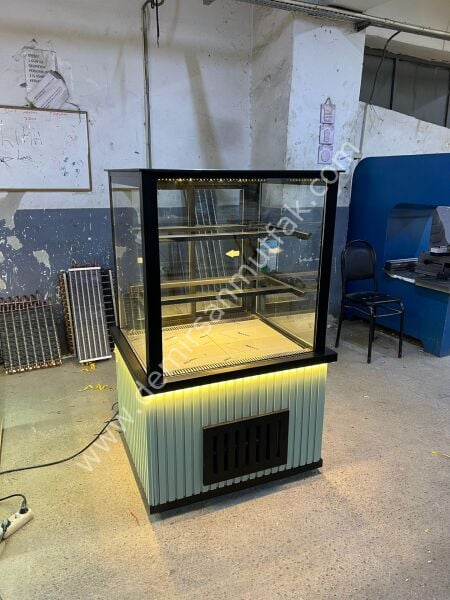 Kompakt Pasta Teşhir Dolabı | 360° Cam Tasarımlı Pastane Vitrini – DM036