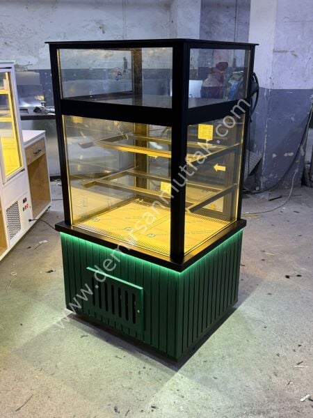 Yeşil Dekorlu Pasta Teşhir Dolabı – Modern Pastane Vitrini DM039