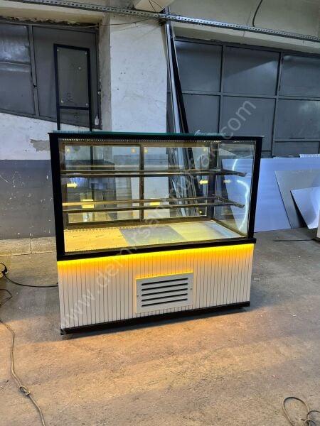 Pastane Dolabı Soğutmalı Teşhir Vitrini | Yaş & Kuru Pasta – DM056