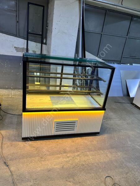 Pastane Dolabı Soğutmalı Teşhir Vitrini | Yaş & Kuru Pasta – DM056