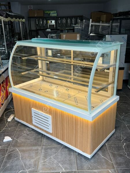 Soğutmalı Pasta Tatlı Dolabı | Profesyonel Teşhir Vitrini – DM063