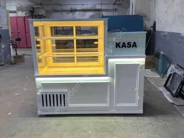 Kasa Bankolu Pasta Tatlı Teşhir Dolabı | Soğutmalı Pastane Vitrini – DM064