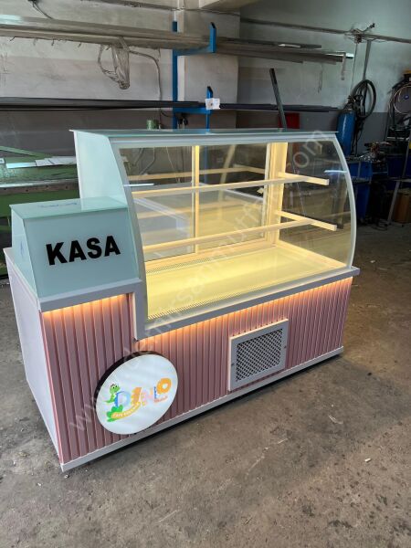 Kasa Bankolu Pasta Tatlı Teşhir Reyonu | Soğutmalı Pastane Satış Vitrini – DM065