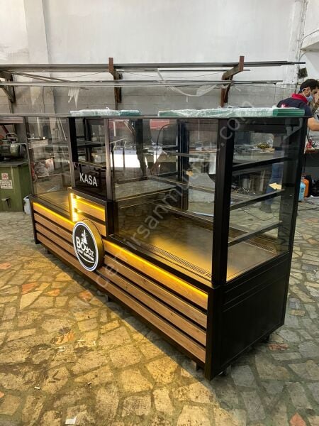 Pasta Teşhir Dolabı | Çift Vitrinli Kasa Bölmeli Pastane ve Kafe Teşhir Ünitesi – DM069