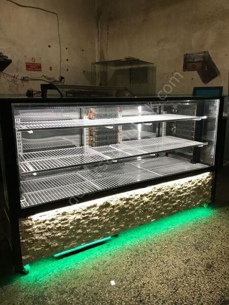Kebap Dolabı – Profesyonel Et ve Kebap Teşhir Ünitesi | DM074