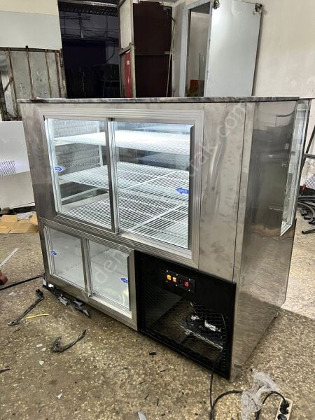 Profesyonel Kebap Teşhir Dolabı – Modern Restoran Vitrini DM079