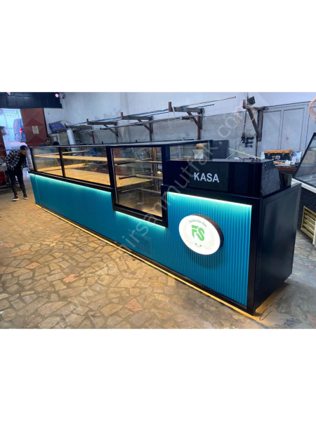 Baklava Tezgahı & Pasta Tatlı Dolabı Seti – Profesyonel Pastane Kurulum Ünitesi DM083