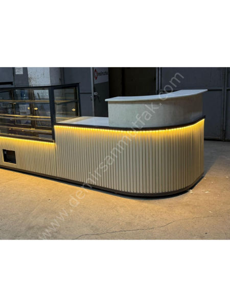 Oval Bankolu Premium Pasta Tatlı Teşhir Dolabı ve Servis Tezgahı DM0110