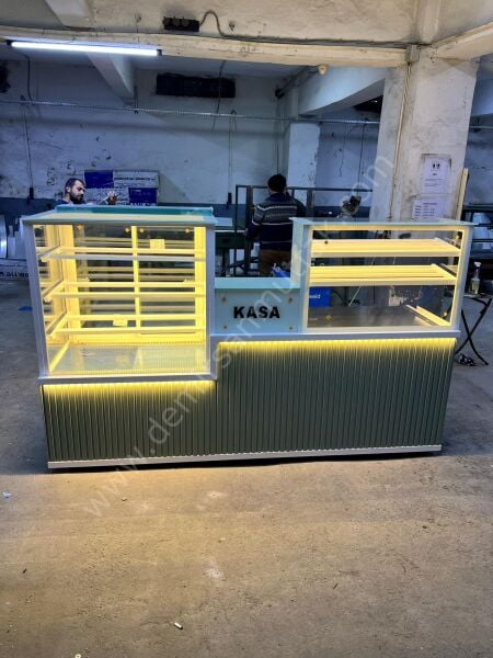 Kasa Bölmeli Pasta Tatlı Dolabı ve Börek Tezgahı DM0113