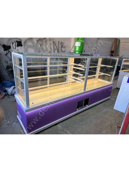 Pasta ve Tatlı Teşhir Dolabı – Pastane Tipi Endüstriyel Vitrin DM0130