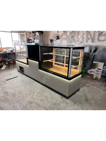 Pasta, Tatlı ve Kuru Pasta Teşhir Dolabı – Çok Amaçlı Endüstriyel Vitrin DM0133