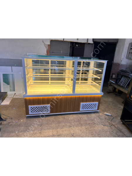 Pasta Teşhir Dolabı – Geniş Hacimli Endüstriyel Pastane Vitrini DM0134