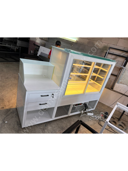 Pasta ve Tatlı Banko Reyonu – Endüstriyel Pastane Teşhir Ünitesi DM0135