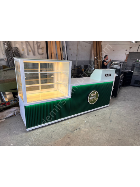 Pasta ve Çikolata Banko Dolabı – Endüstriyel Teşhir Reyonu DM0136