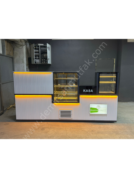 Pasta Tatlı Banko Dolabı ve Börek Tezgahı – Çok Amaçlı Endüstriyel Set DM0142