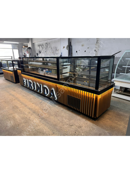 Baklava Tatlı Tezgahı ve Pasta Dolabı Seti – Endüstriyel Teşhir Bankosu DM0150