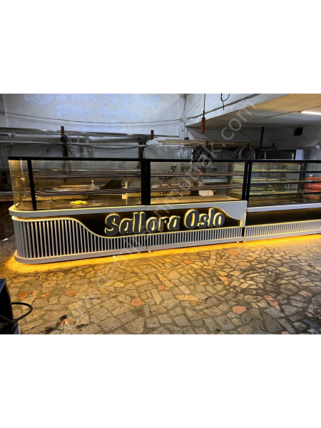 Pasta Tatlı Dolabı ve Baklava Tezgahı Seti – Premium Pastane Teşhir Çözümü DM0152