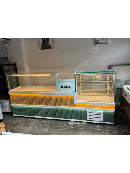 Pasta Tatlı Dolabı ve Baklava Tezgahı – Profesyonel Teşhir Ünitesi DM0169