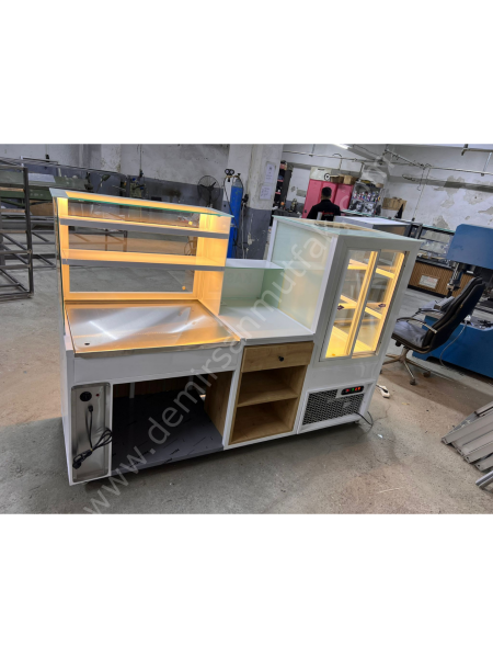 Pasta Tatlı Dolabı ve Börek Tezgahı – Endüstriyel Teşhir Bankosu DM0170