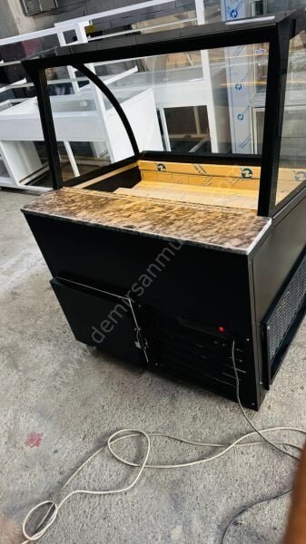 Taş Tasarımlı Waffle Teşhir Dolabı DM0212