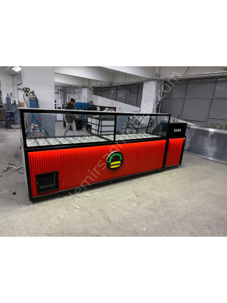 Geniş Servis Alanlı Kahvaltı Teşhir Dolabı DM0218