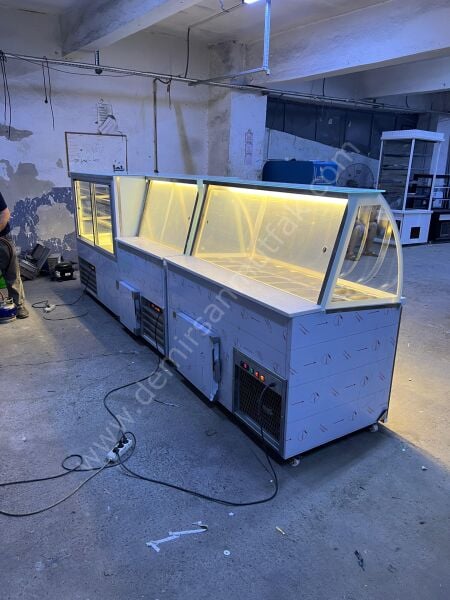 Kumpir Waffle ve Pasta Tatlı Reyon Dolabı DM0229